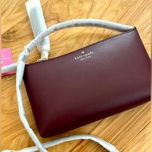 Kate Spade Ivy Street Amy Crossbody in a beautiful maroon color. NWT!